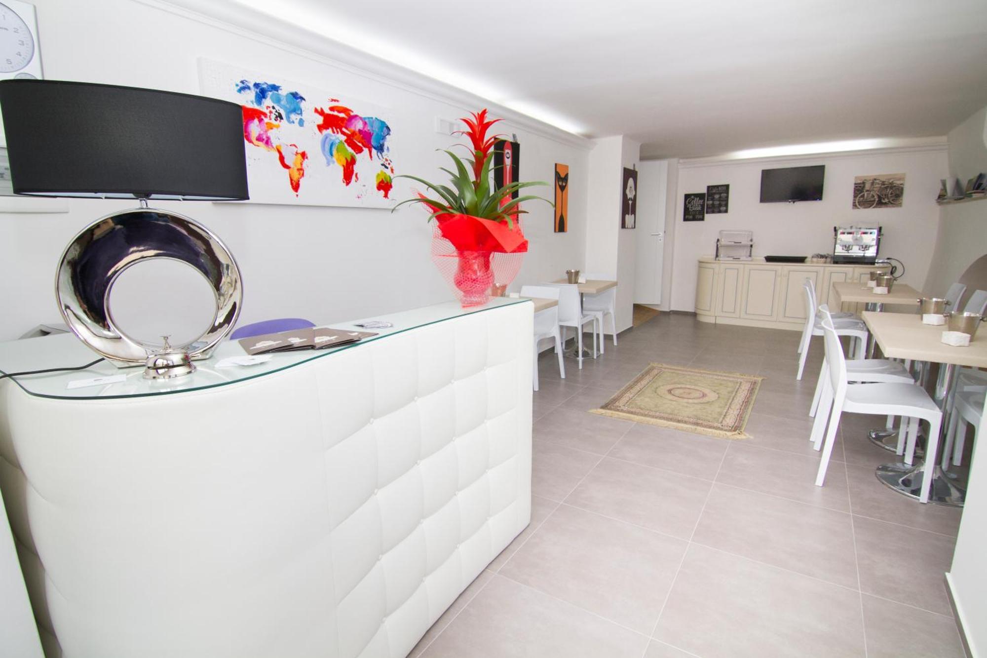 Al Bastione Relais Suite & Rooms グラヴィーナ・イン・プーリア エクステリア 写真