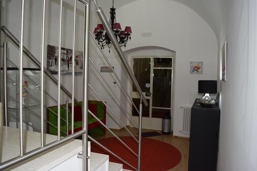 Al Bastione Relais Suite & Rooms グラヴィーナ・イン・プーリア エクステリア 写真