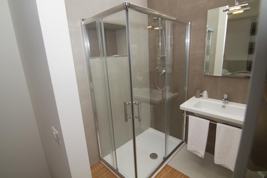 Al Bastione Relais Suite & Rooms グラヴィーナ・イン・プーリア エクステリア 写真